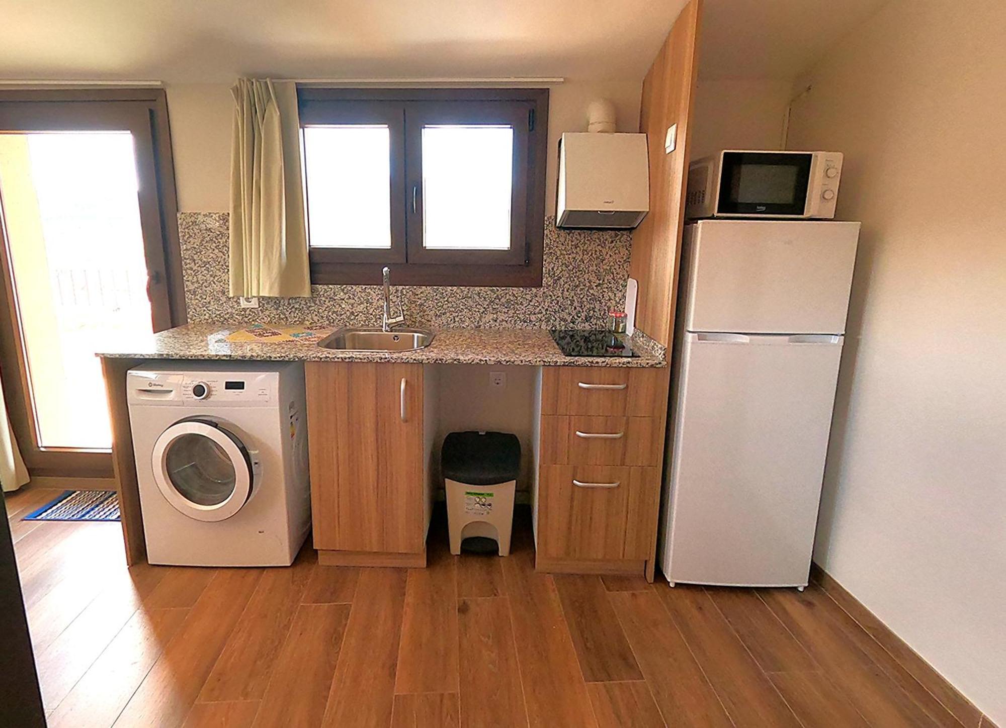 Apartamentos De Turismo Rural La Rocha Fortanete Esterno foto
